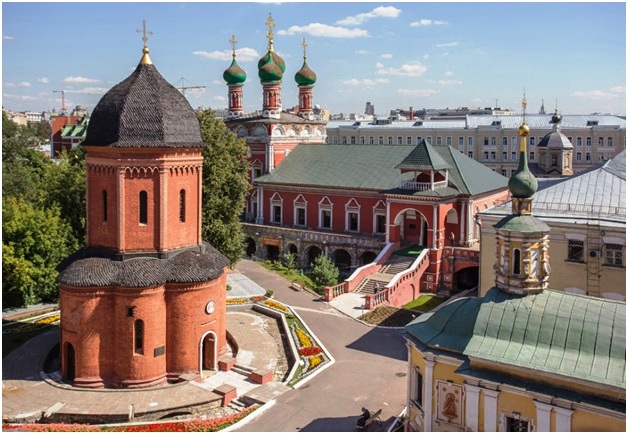 Высокопетровский монастырь в Москве на Петровке